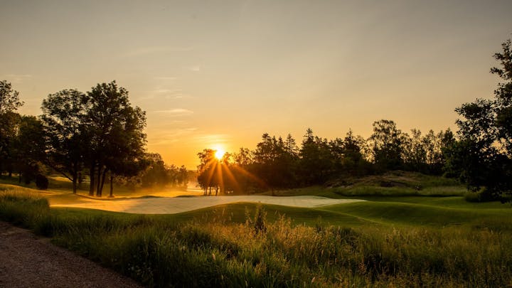 Sunrise at the Kastelholm golf court